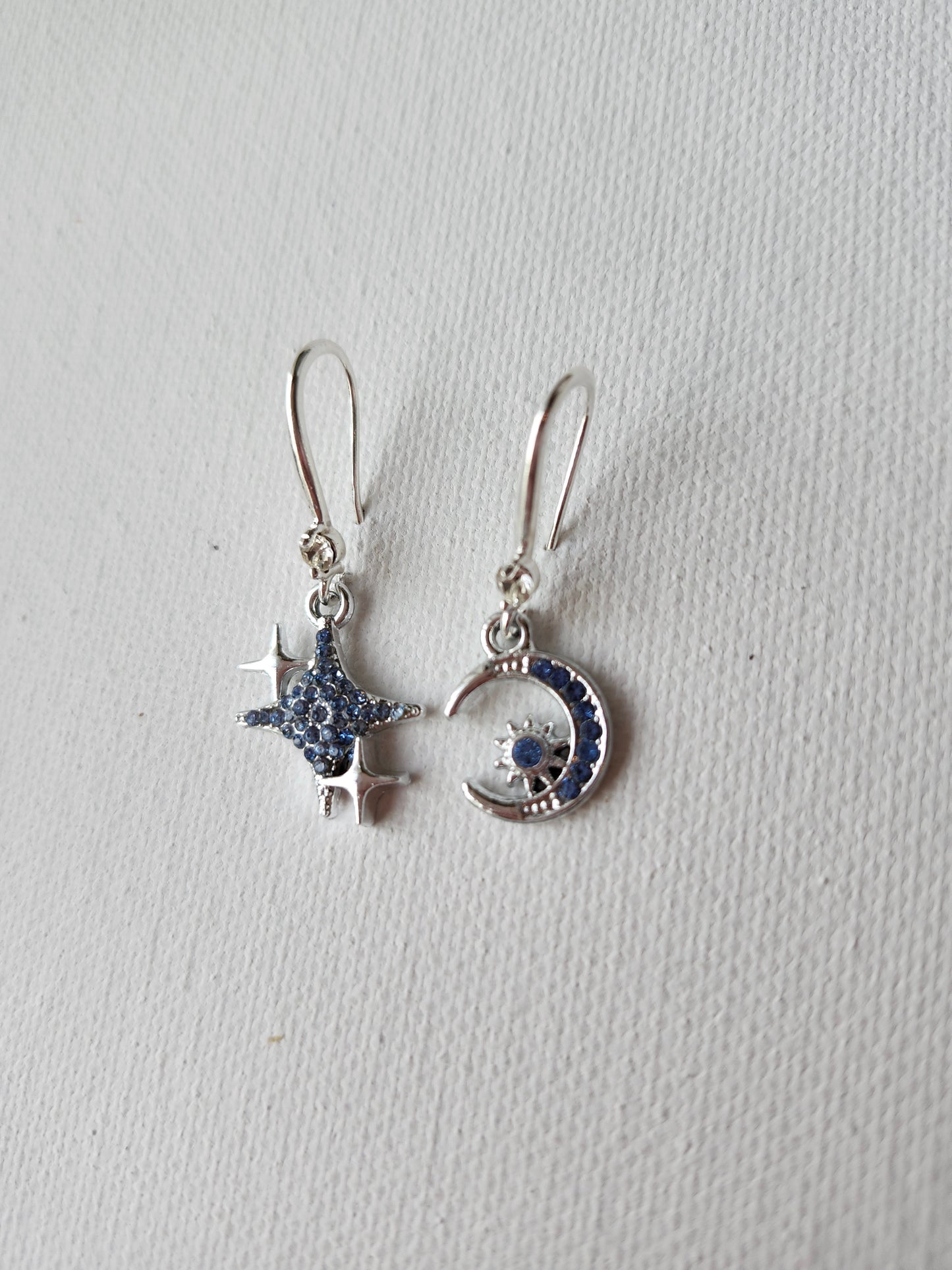 Moon and Star Elegant Earrings